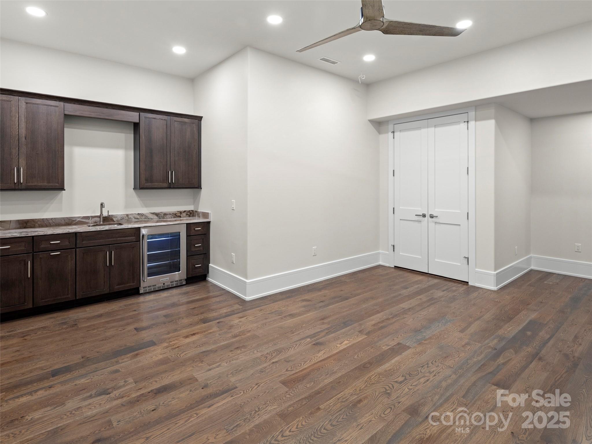 The Cliffs At Walnut Cove - Residential