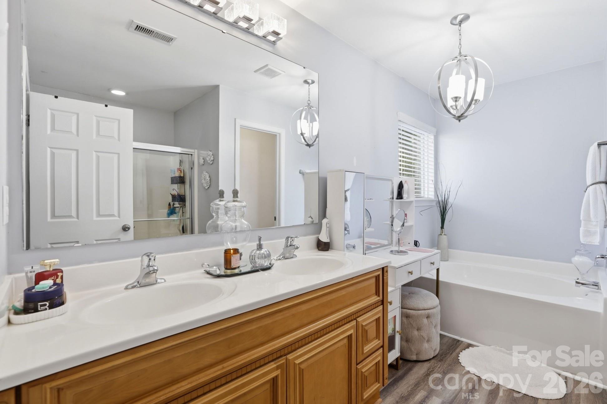 Waterlyn - Residential