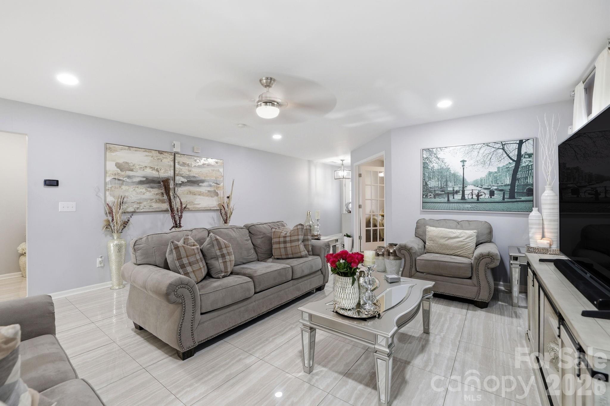 Waterlyn - Residential