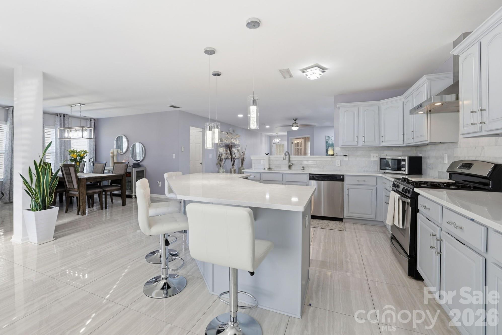Waterlyn - Residential