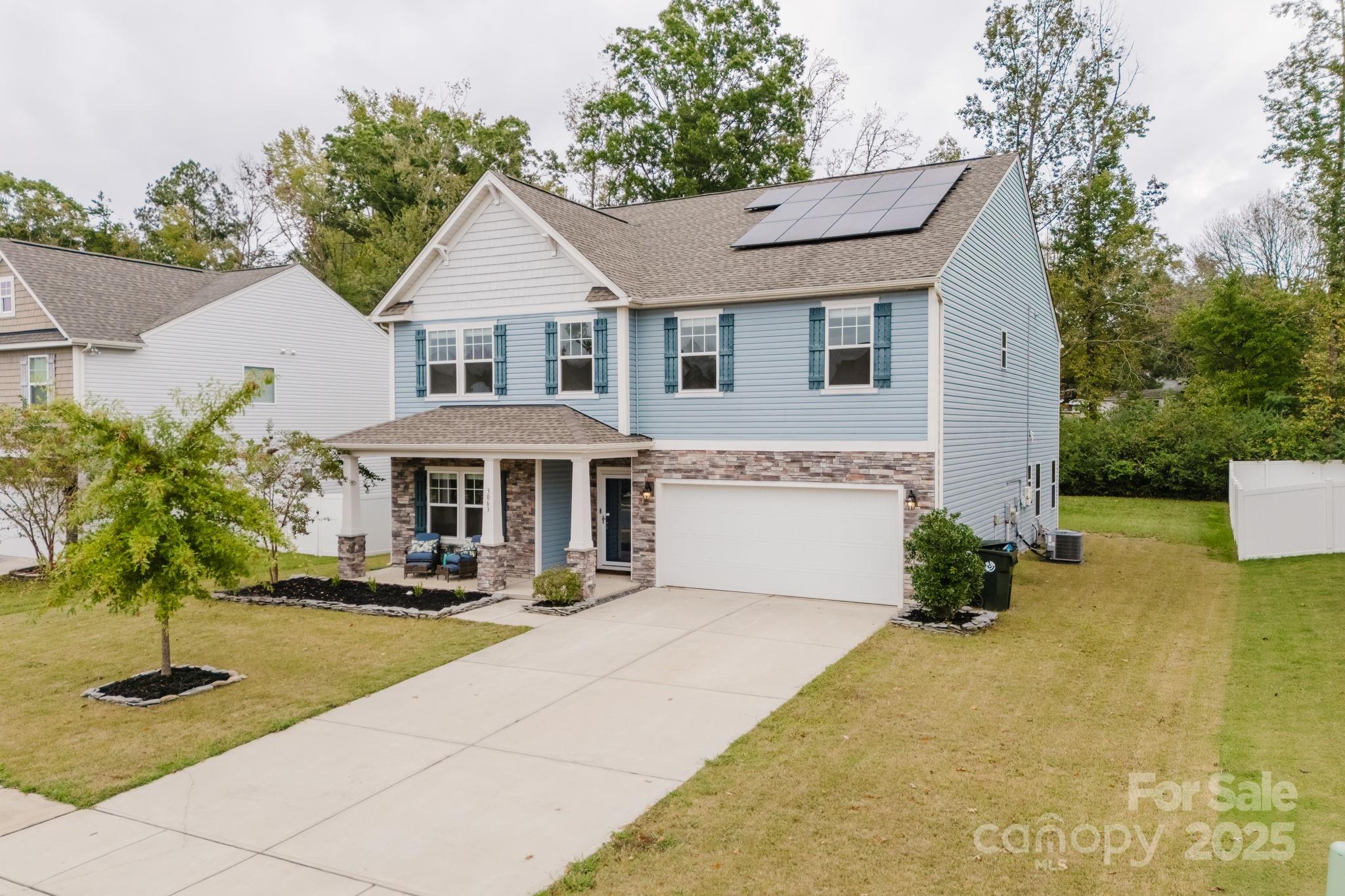 Clover, South Carolina 29710, United States, 4 Bedrooms Bedrooms, ,4 BathroomsBathrooms,Residential,Active,220795