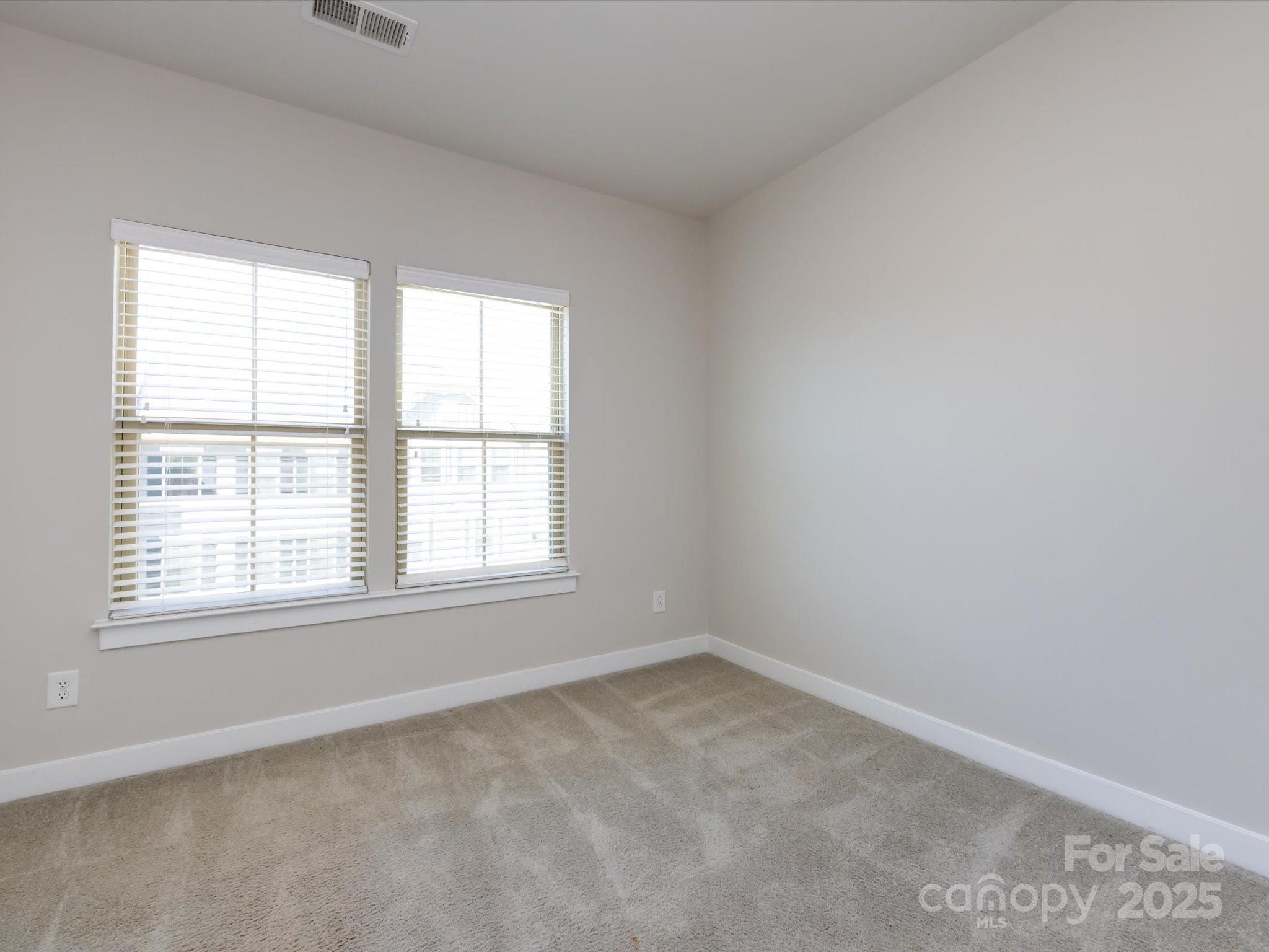 Townes of Oakhurst - Residential