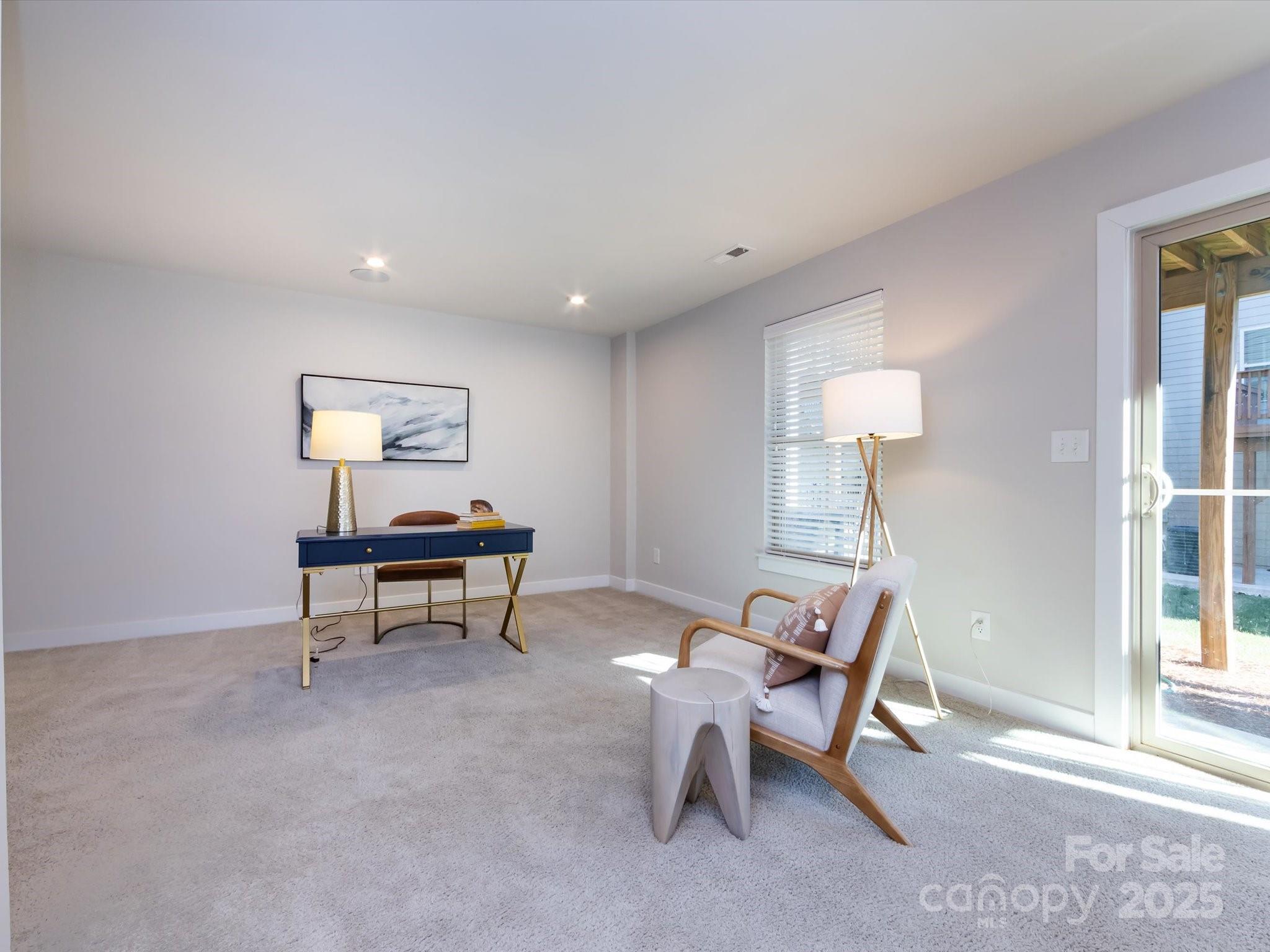 Townes of Oakhurst - Residential