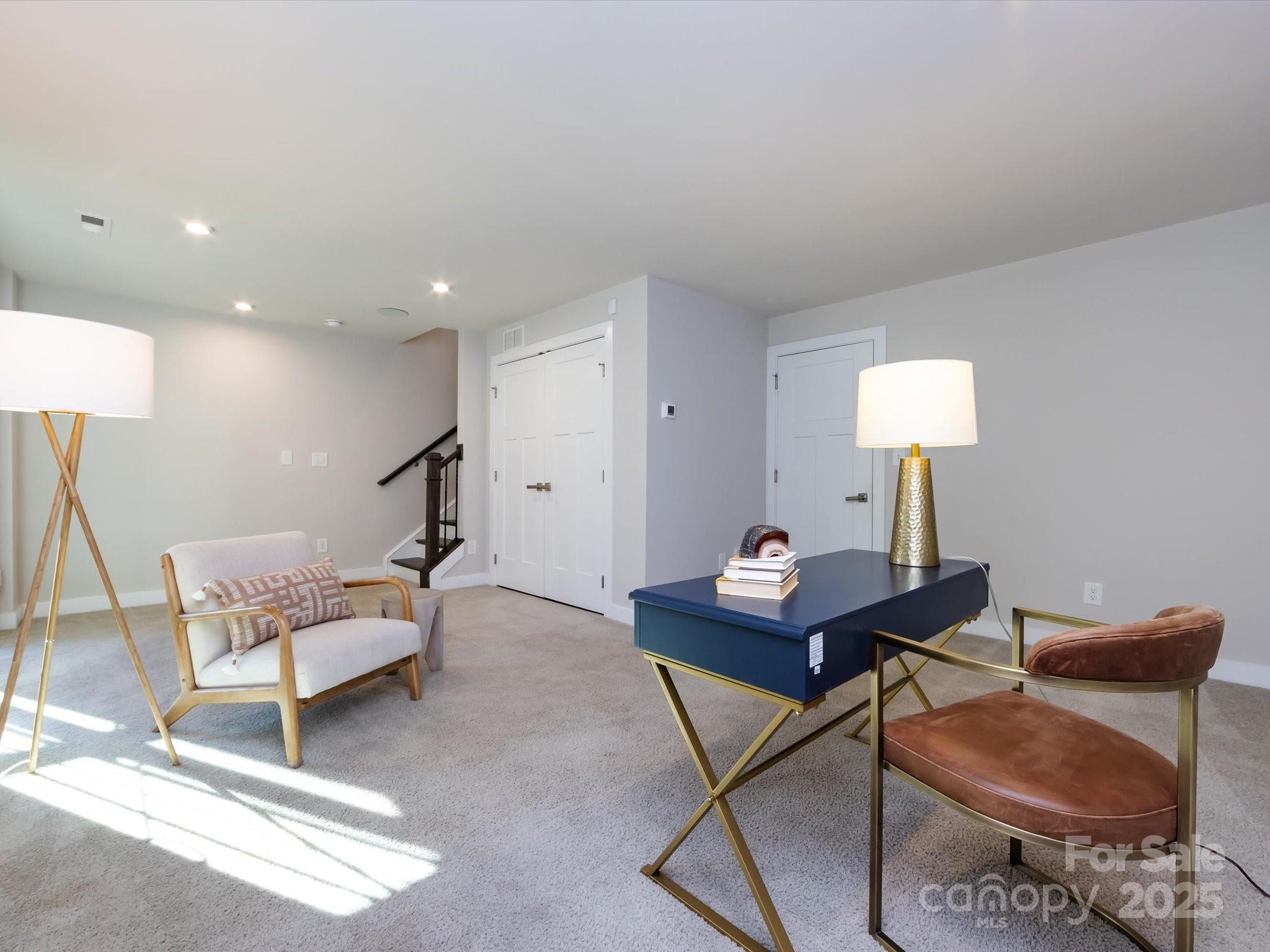 Townes of Oakhurst - Residential