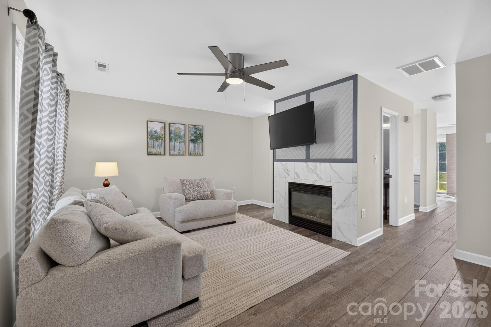 221 Linkside Court SE 5