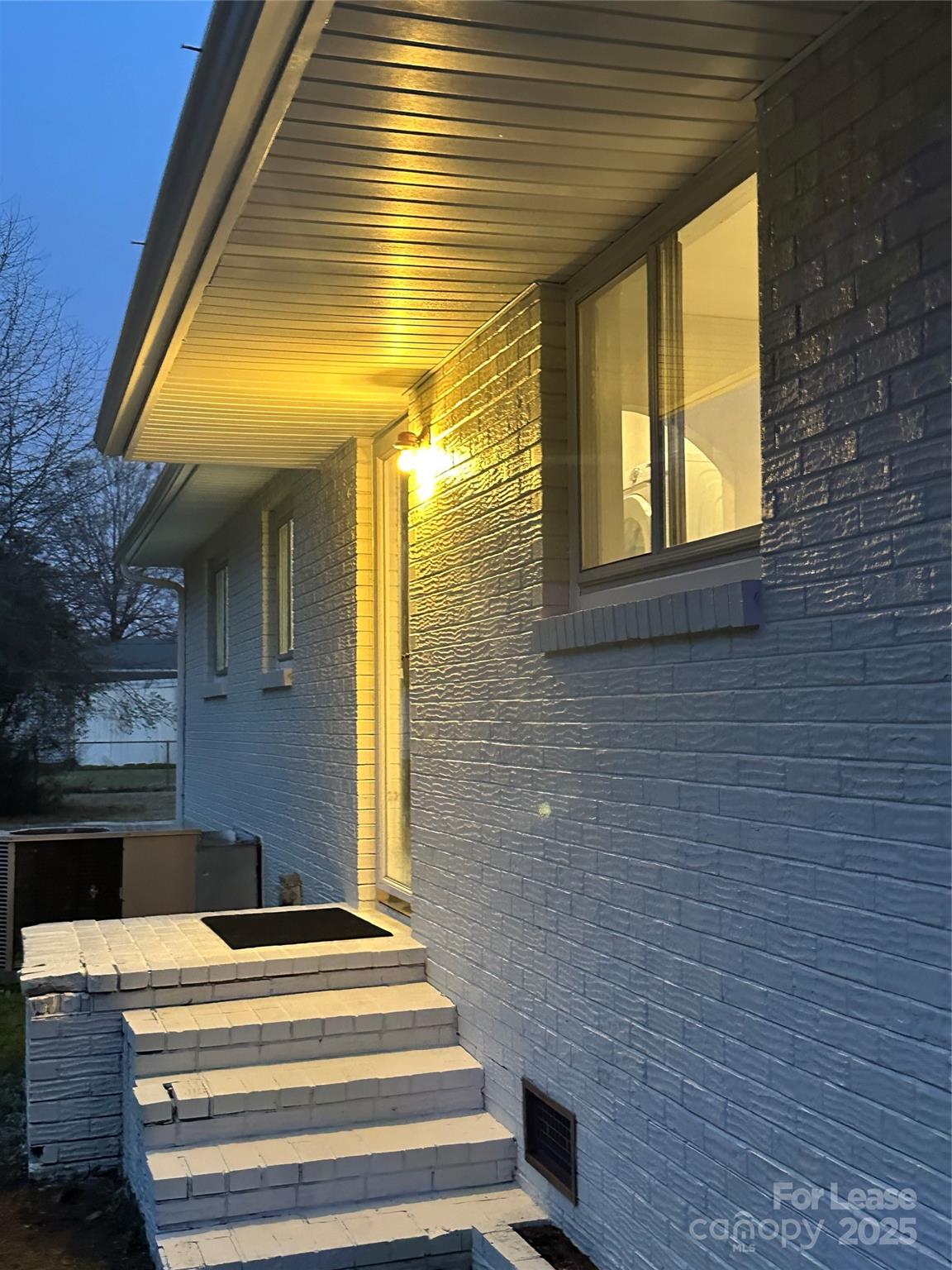 1820 Peach Orchard Road