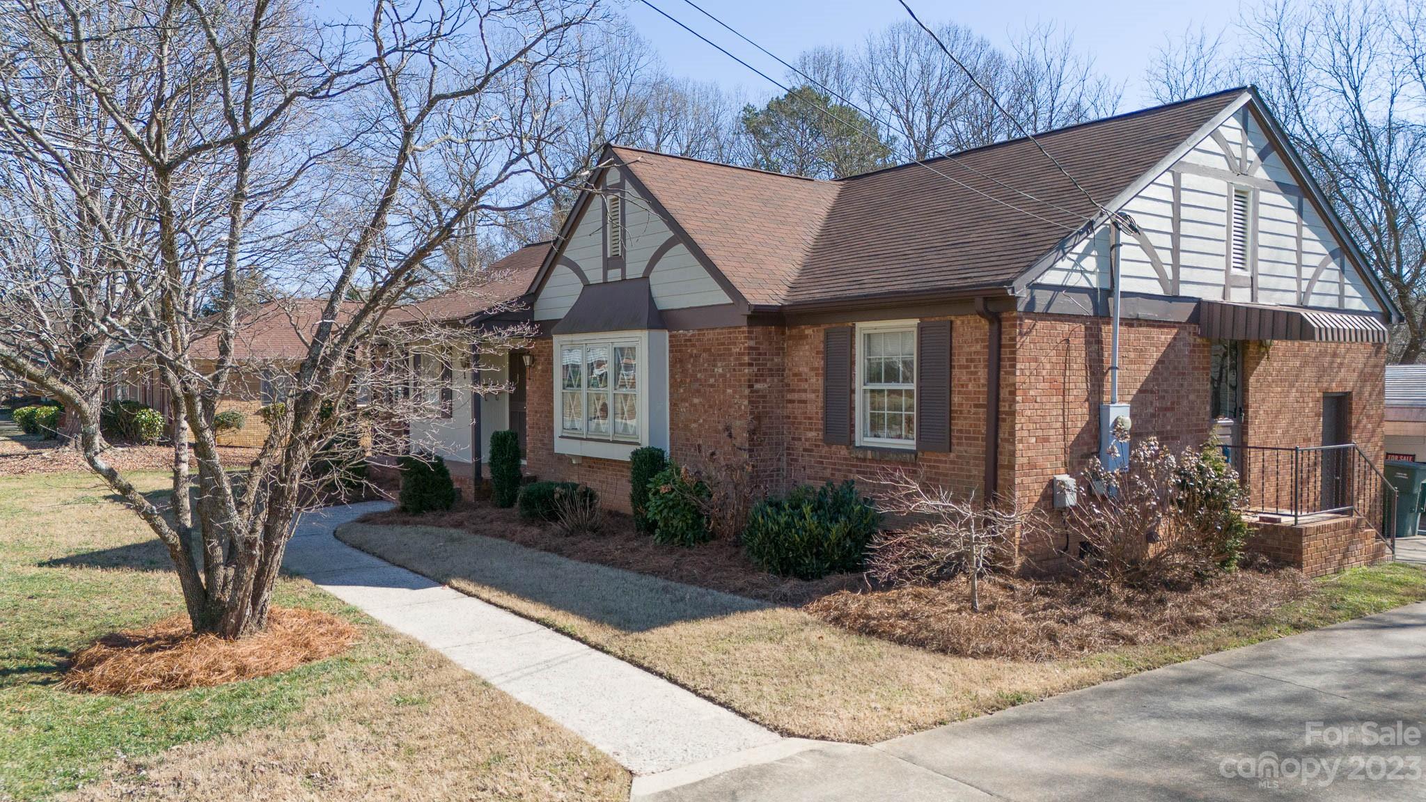 Kingswood - Residential