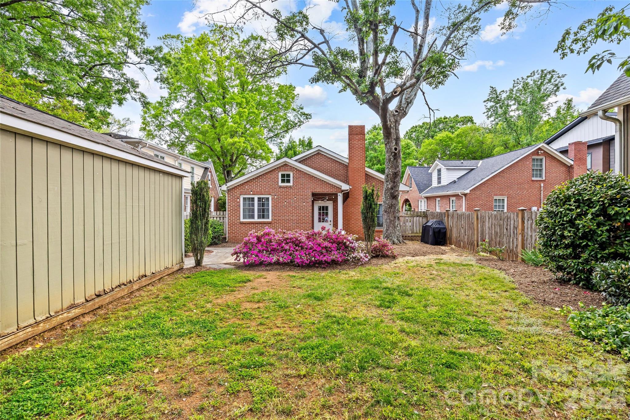 Chantilly - Residential