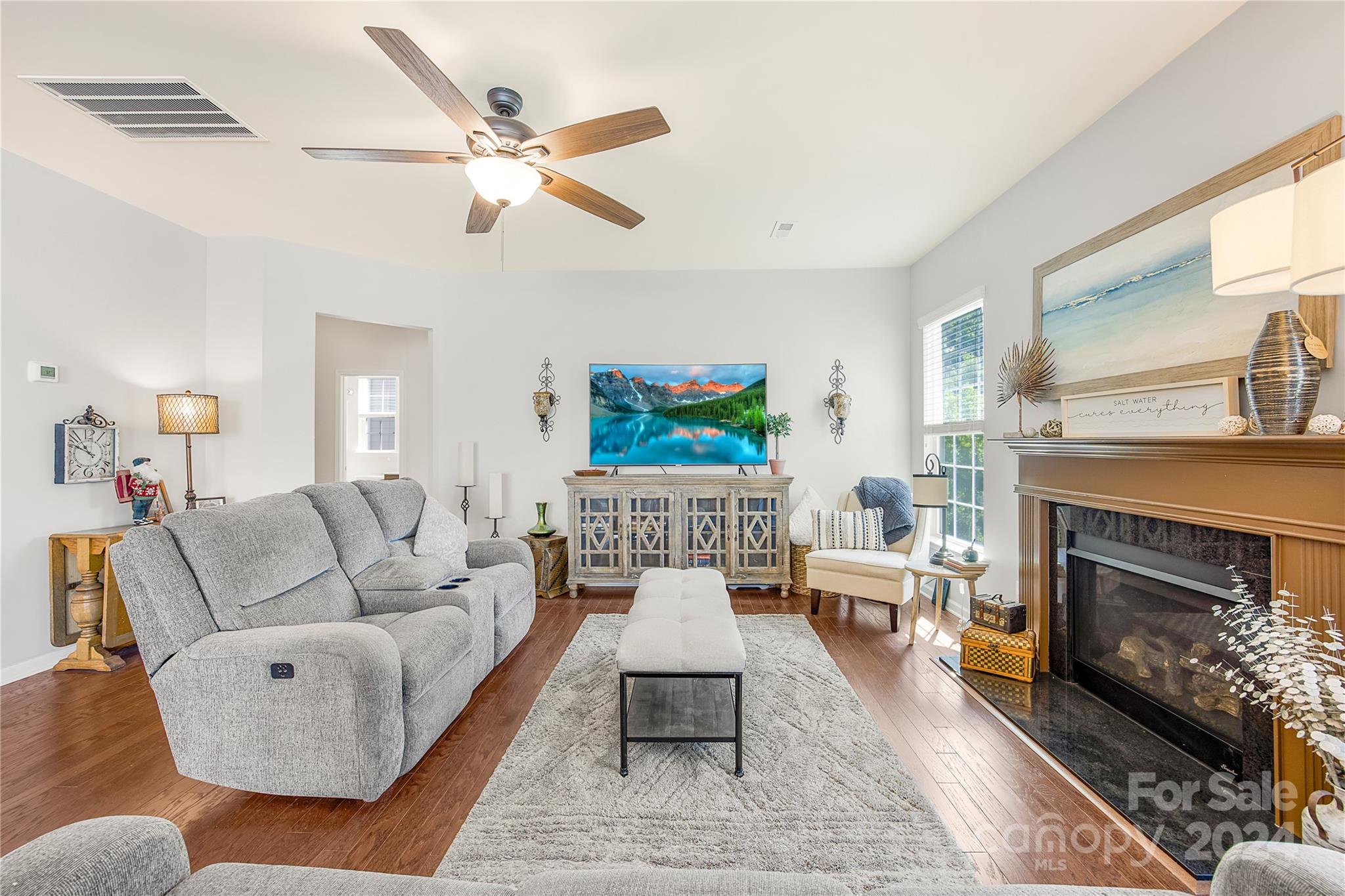 Cameron Creek - Residential