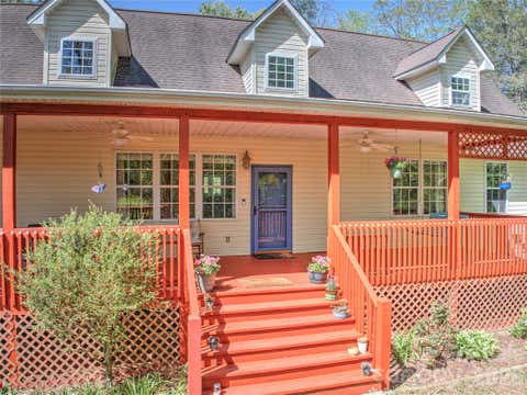 Photo of 64 Wyoming Road, Asheville, NC 28803 (MLS # 4398091)