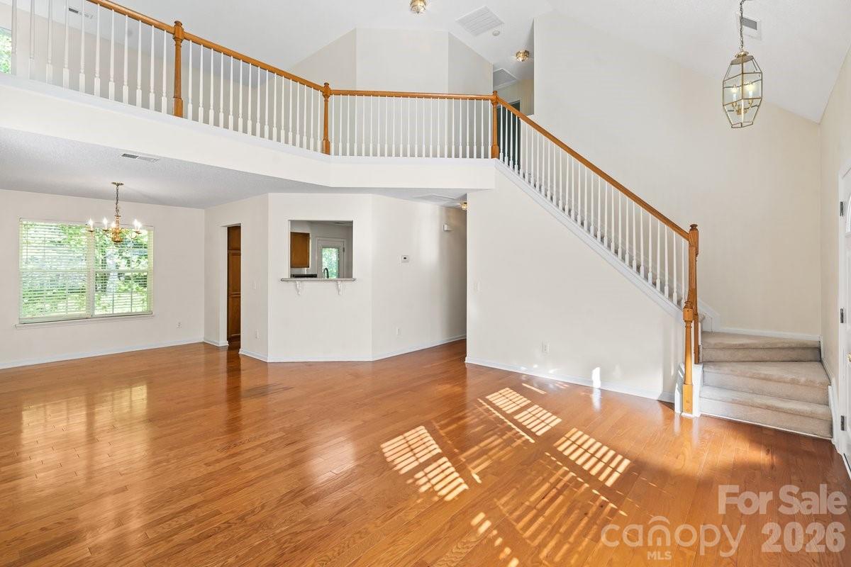 1937 Decatur Court