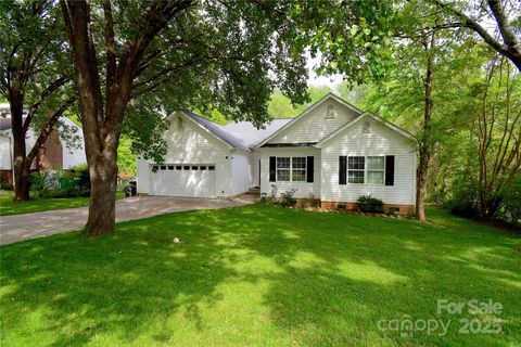8200 Park Vista Circle Charlotte NC 28226