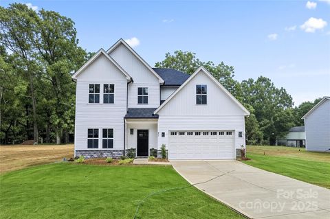 Photo of 205 Henderson Circle, Harrisburg, NC 28075 (MLS # 4284755)