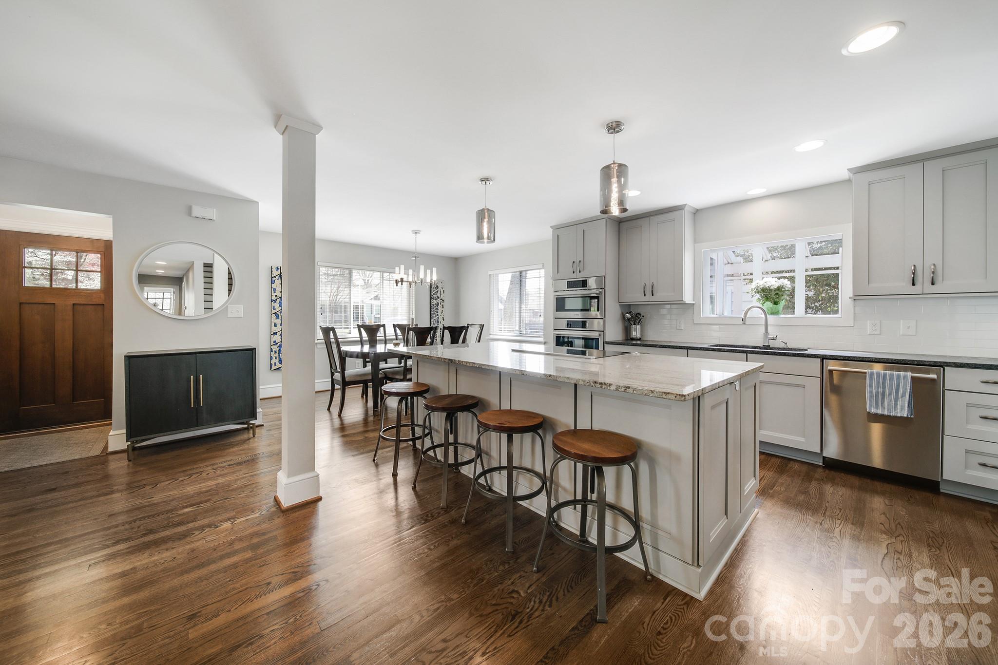 1325 Morningside Drive