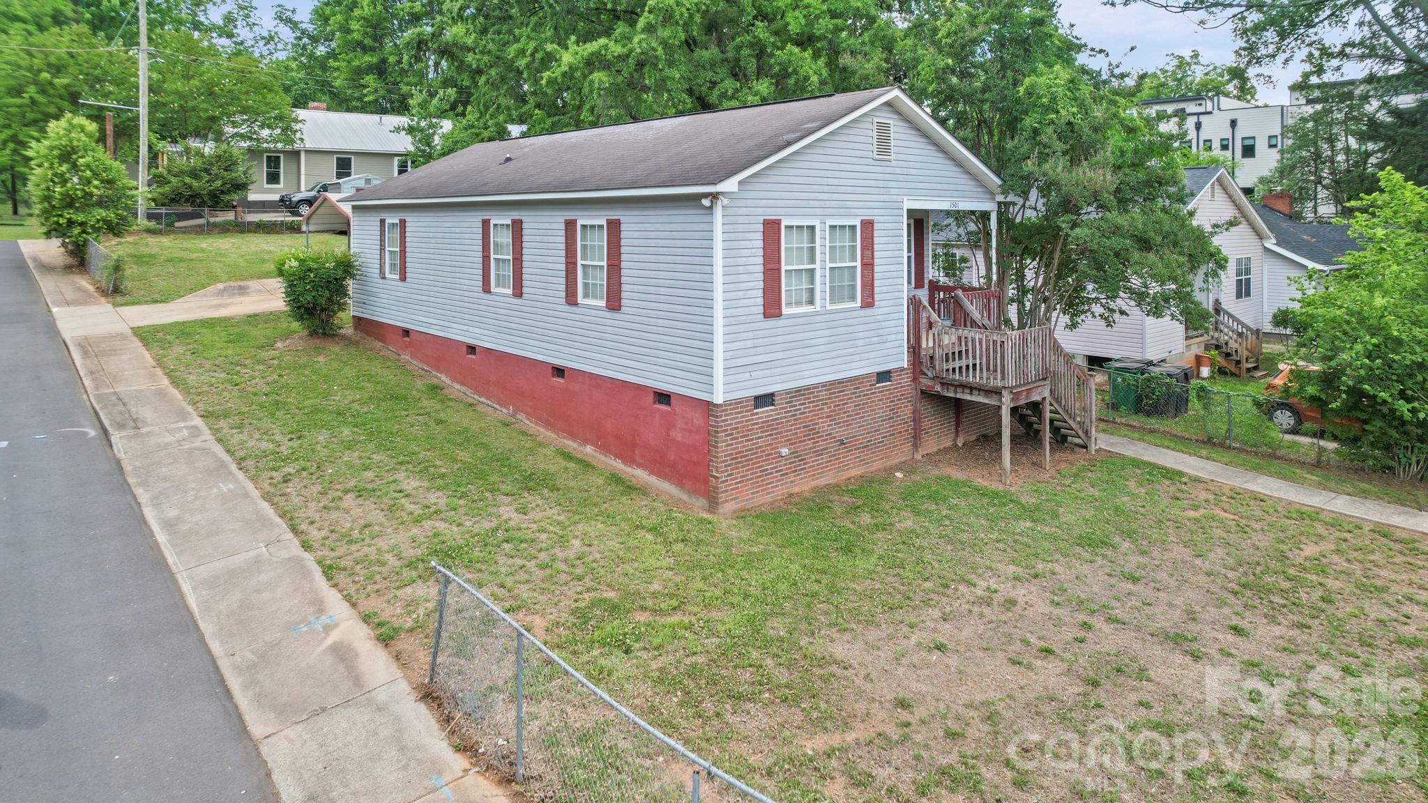 1501 N Davidson Street