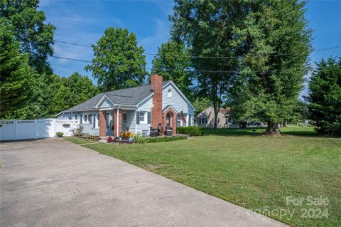 A home in Kings Mountain