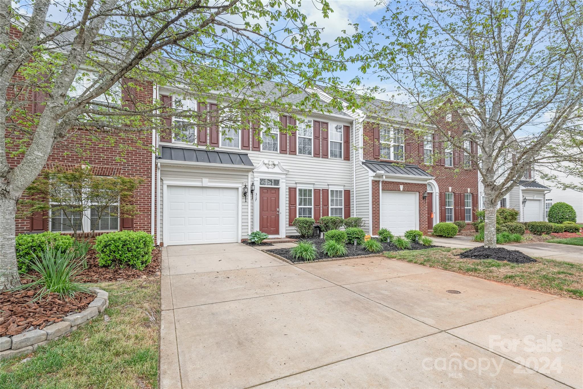 Fairway Townes - Residential