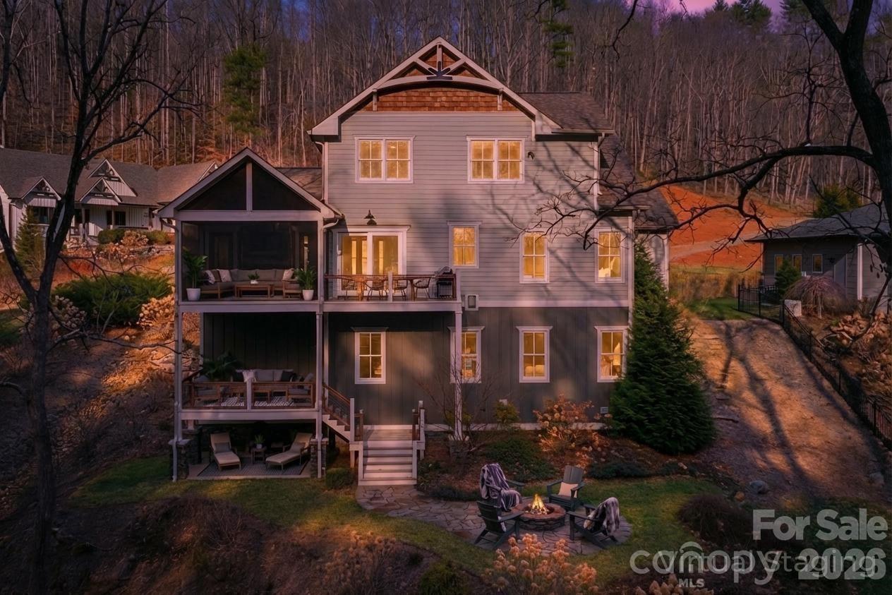 Town Mountain Preserve - Residential