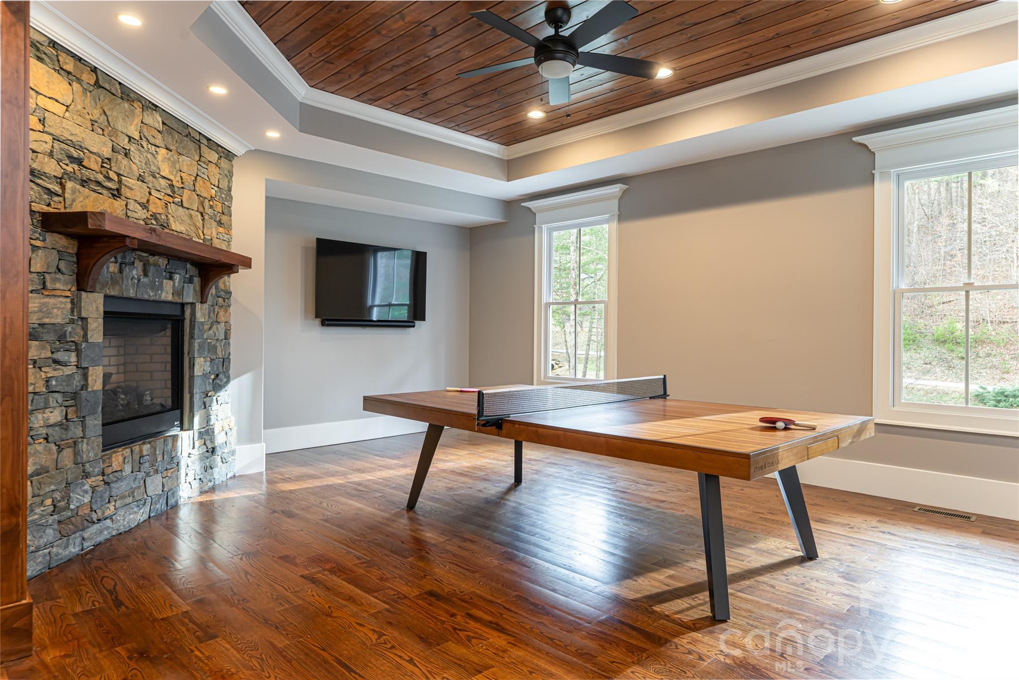 Town Mountain Preserve - Residential