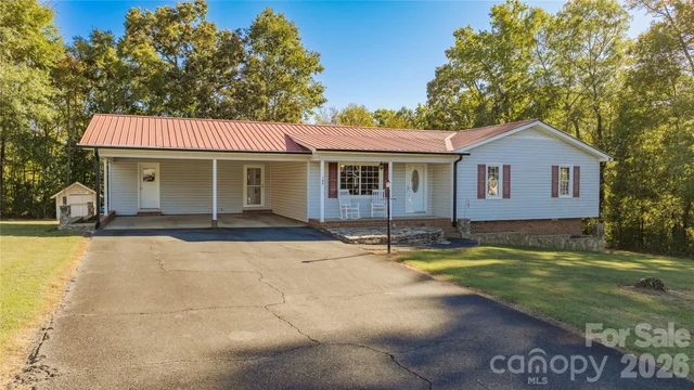 149 Seeley Drive Unit 43, photo 4 of 46
