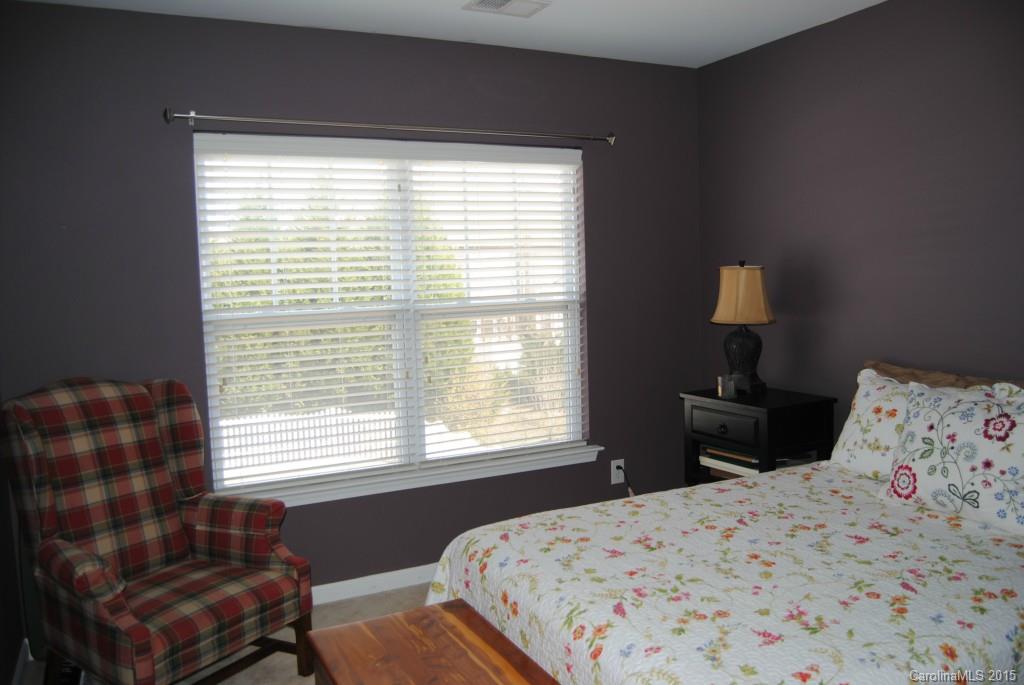 Ridge Pointe - Residential