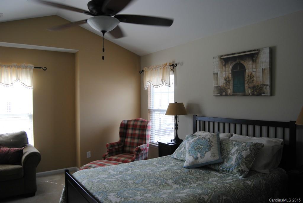 Ridge Pointe - Residential