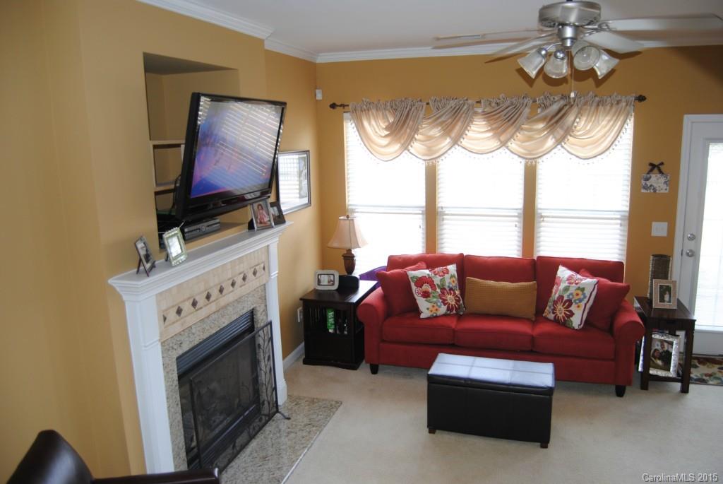 Ridge Pointe - Residential