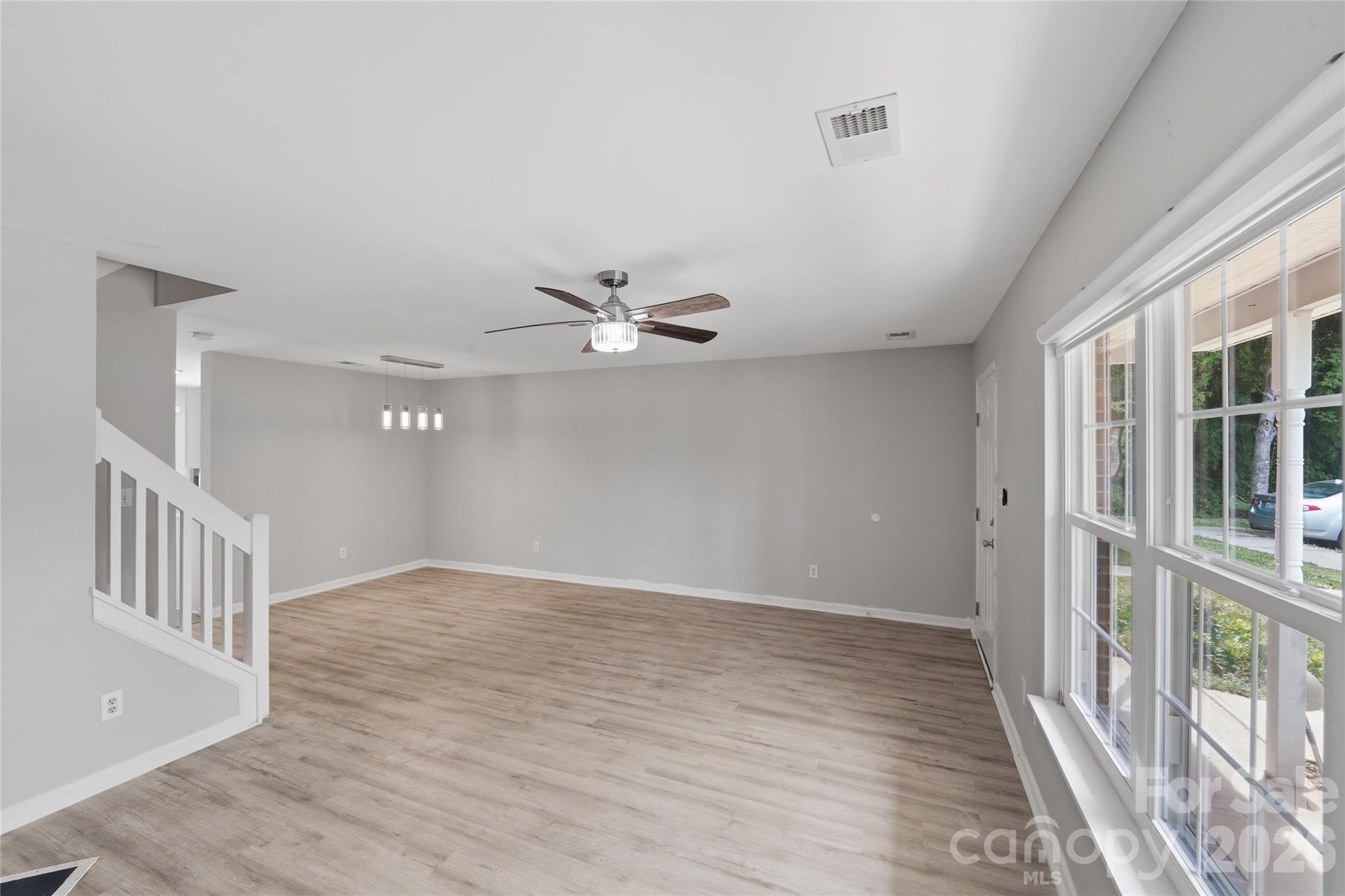 The Landing at Hickory Grove - Residential
