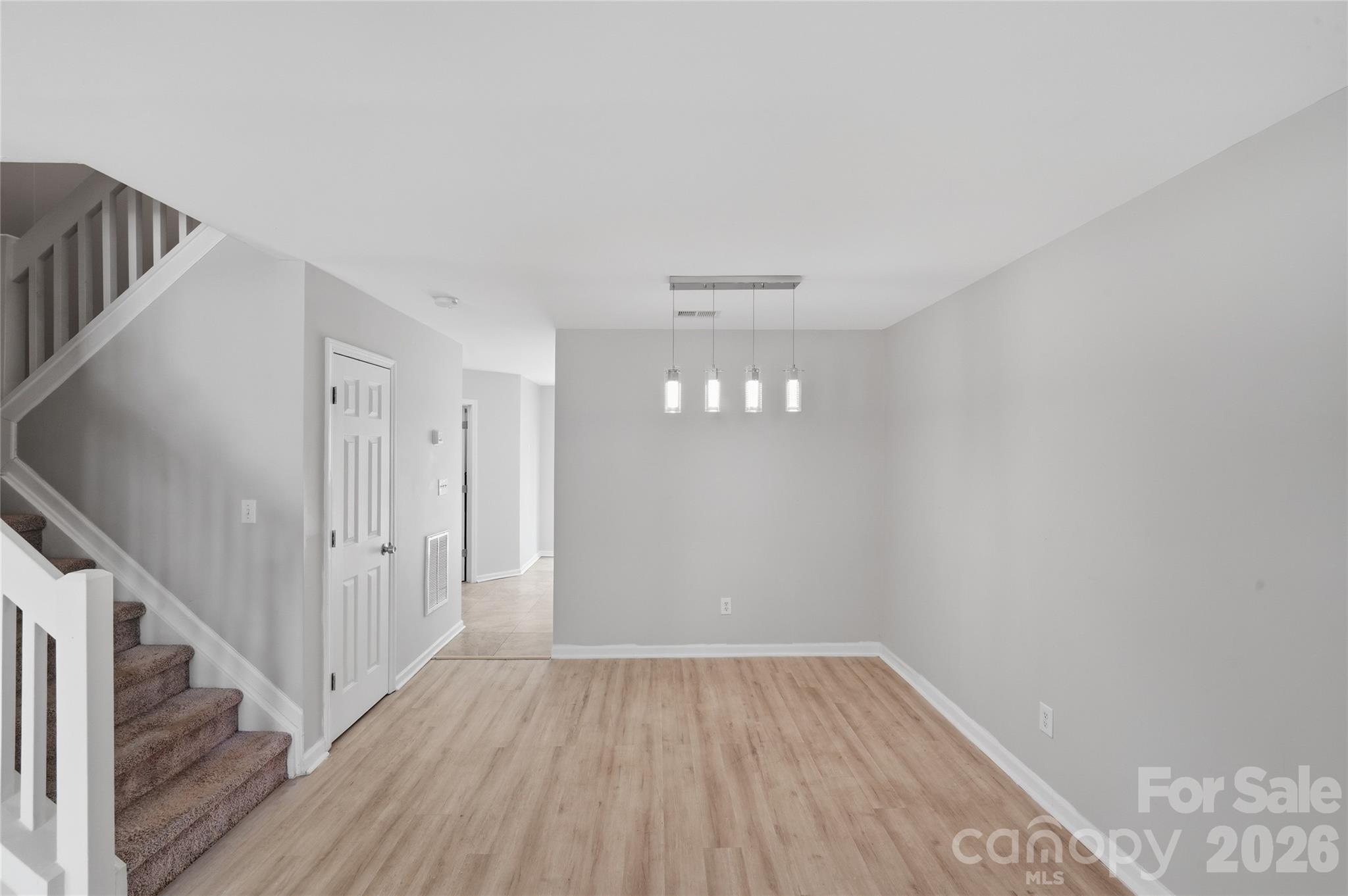 The Landing at Hickory Grove - Residential