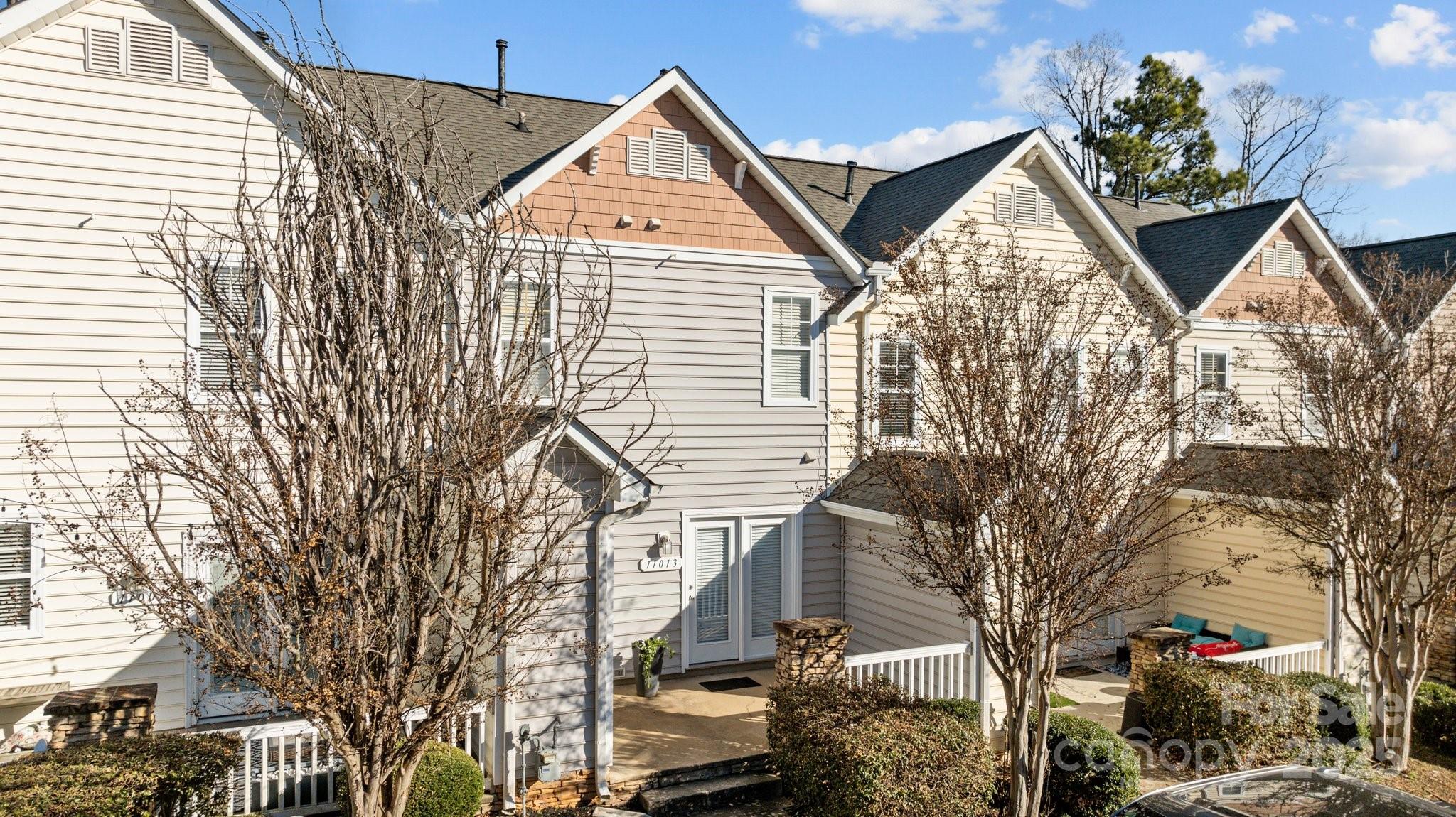Scots Hill - Residential
