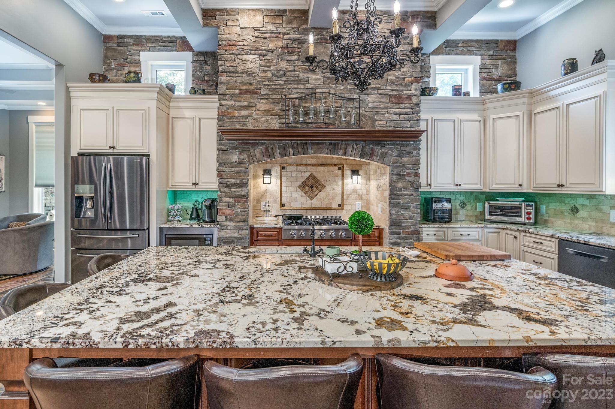 Norman Pointe - Residential