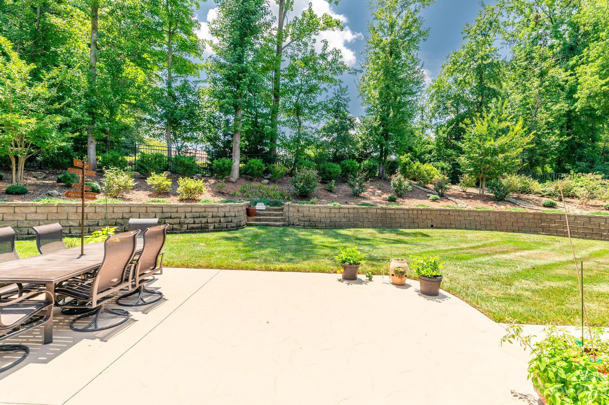 Norman Pointe - Residential