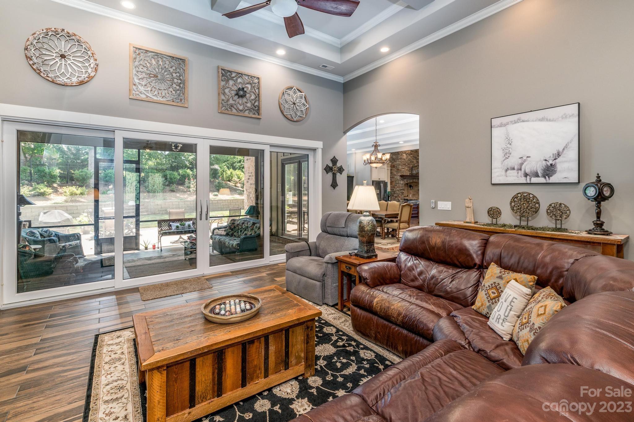 Norman Pointe - Residential