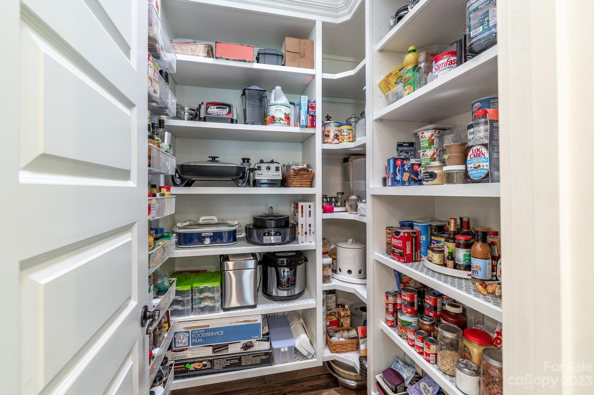 Norman Pointe - Residential