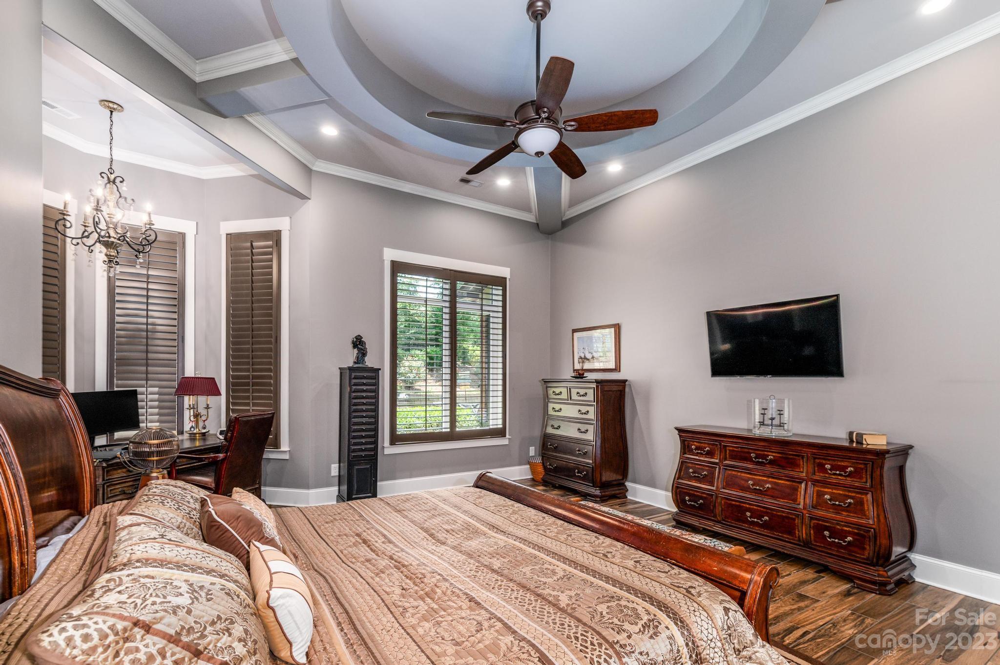 Norman Pointe - Residential