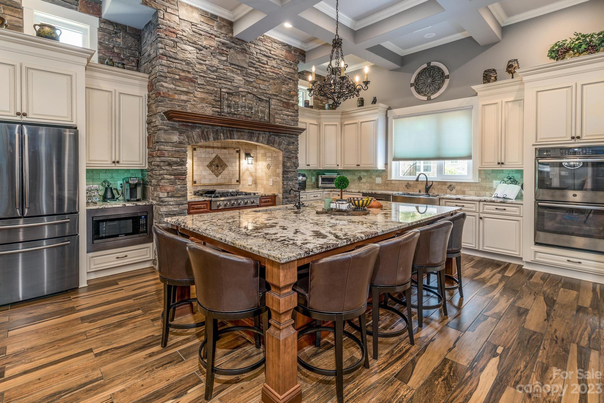 Norman Pointe - Residential