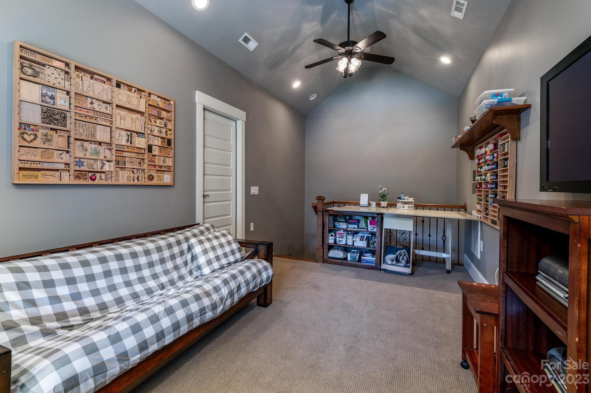 Norman Pointe - Residential