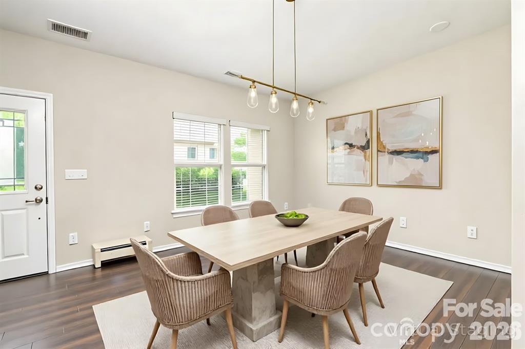 1295 Farm Branch Drive SW