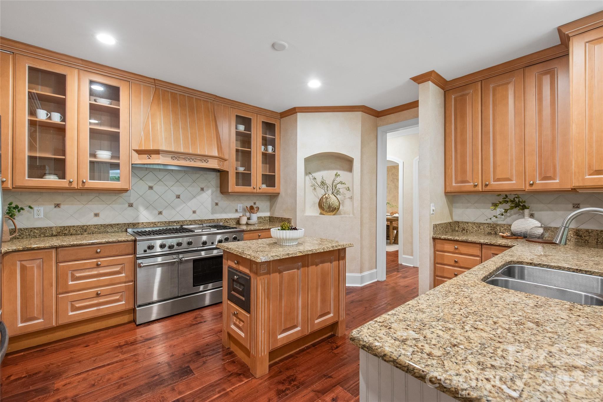 Greyson - Residential