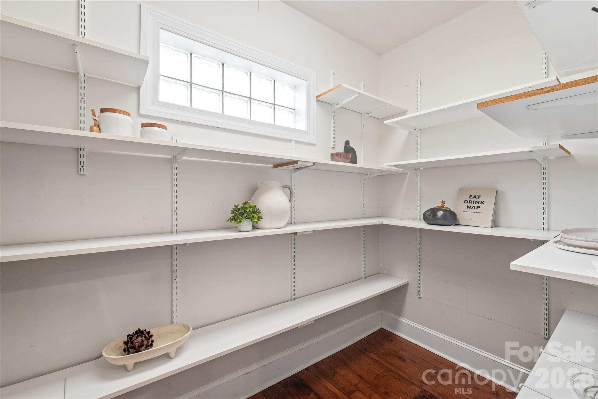 Greyson - Residential