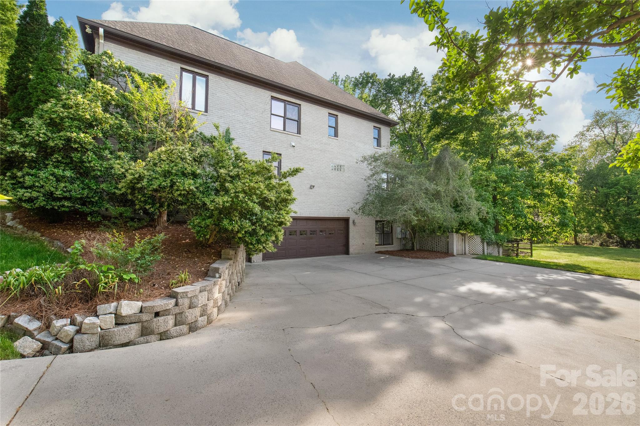 Greyson - Residential