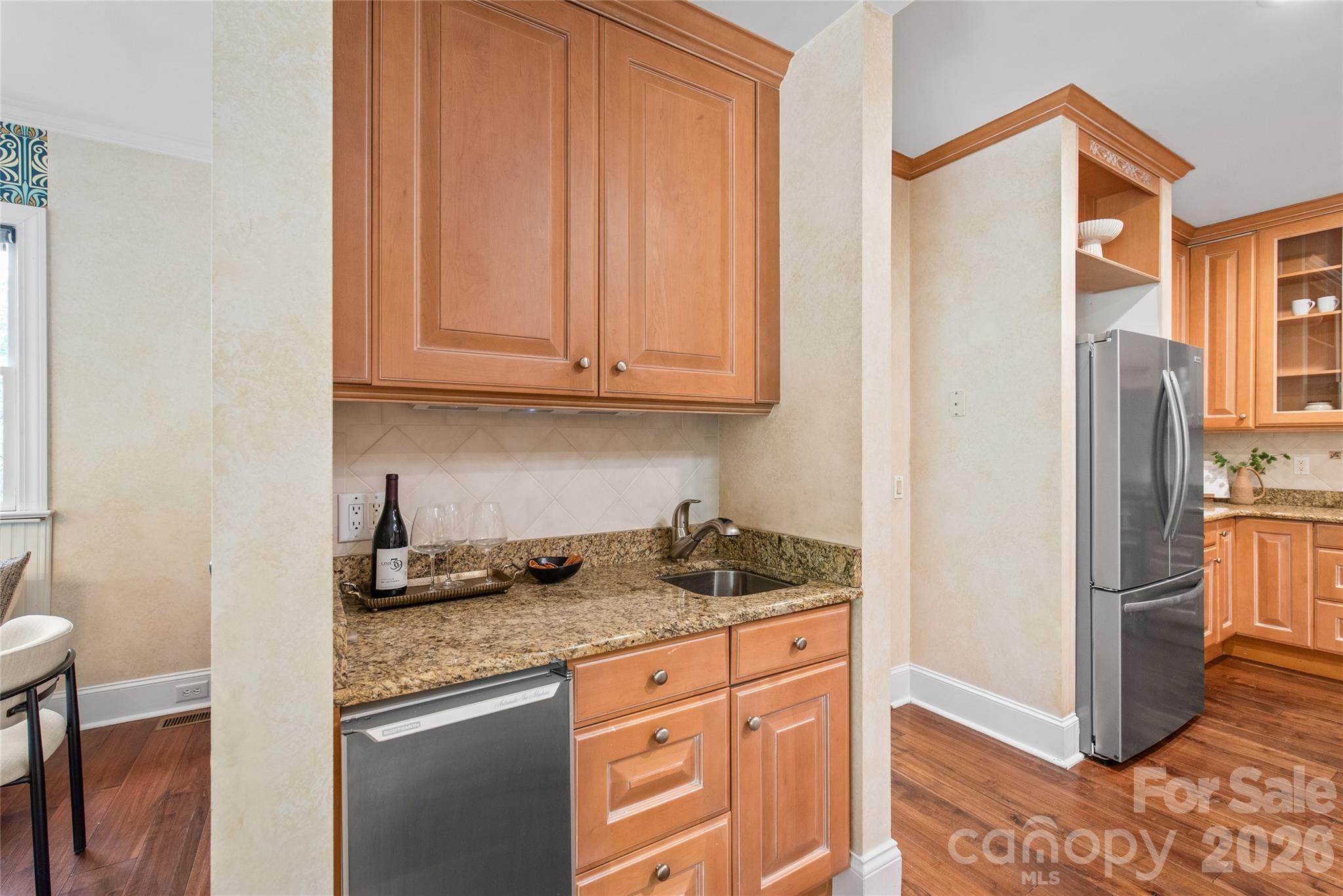 Greyson - Residential