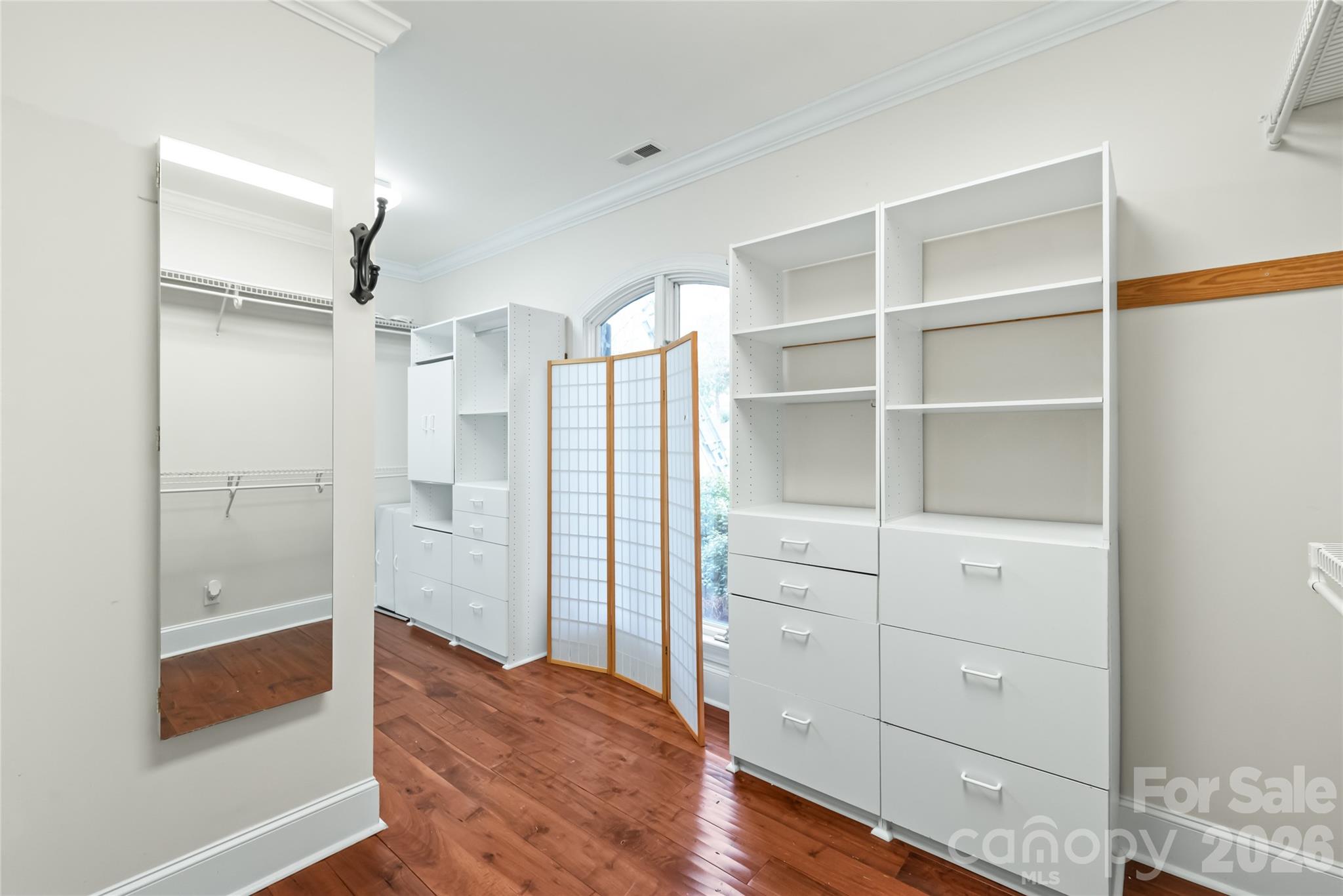 Greyson - Residential