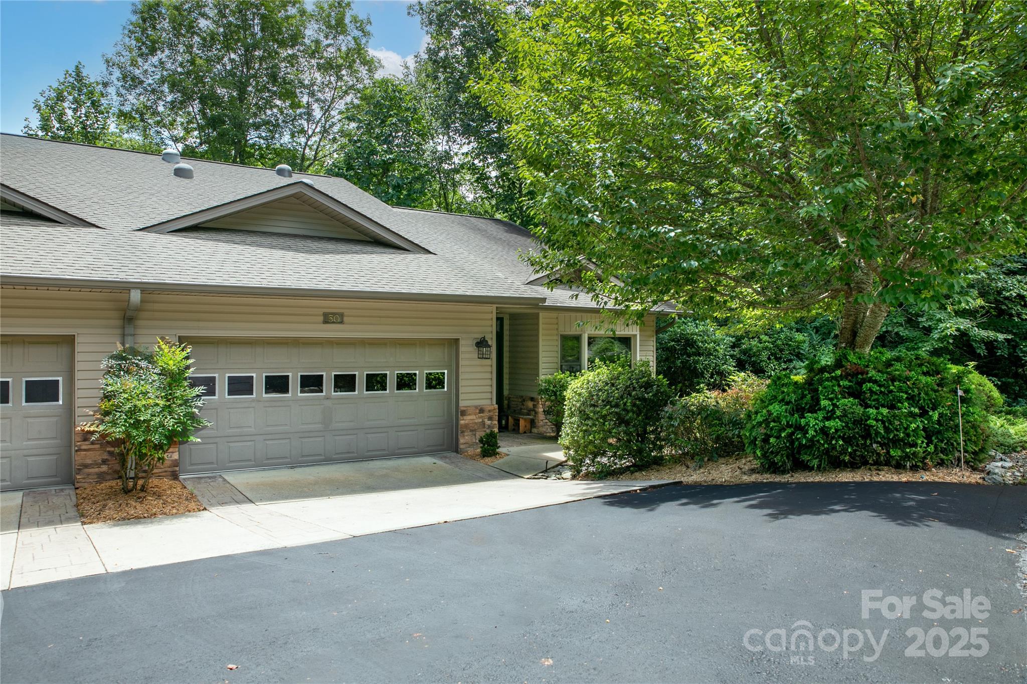 50 Duya Court