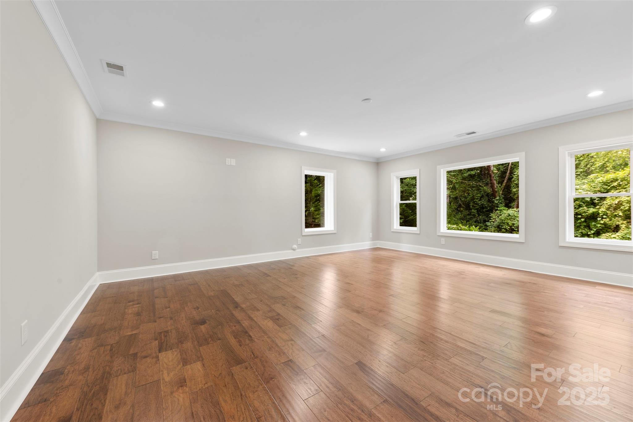 2857 Scarborough Court