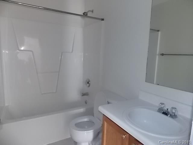 Avery Glen - Residential Lease