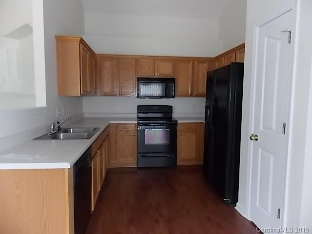 Avery Glen - Residential Lease