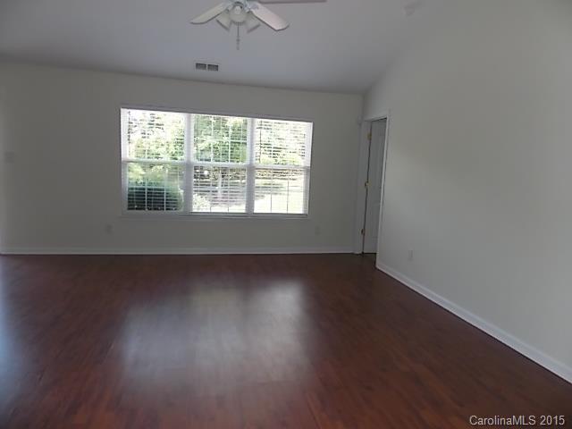 Avery Glen - Residential Lease