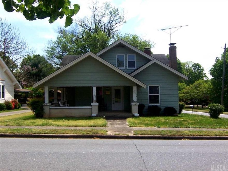 Wonderful 4 Bedroom home in great location near schools, shopping and more. Beautifully updated kitchen, separate DR, Huge Living Room joined by Den area w/fireplace. Fantastic Master suite with sitting area and large walk-in closet. Nice bath with walk-in jetted tub. There is also a nice laundry/mud room off the carport and kitchen. The upper level has 3 large bedrooms and a second full bath. Large, wrap around front porch. There is also an attached carport and a nice large back yard with storage building.