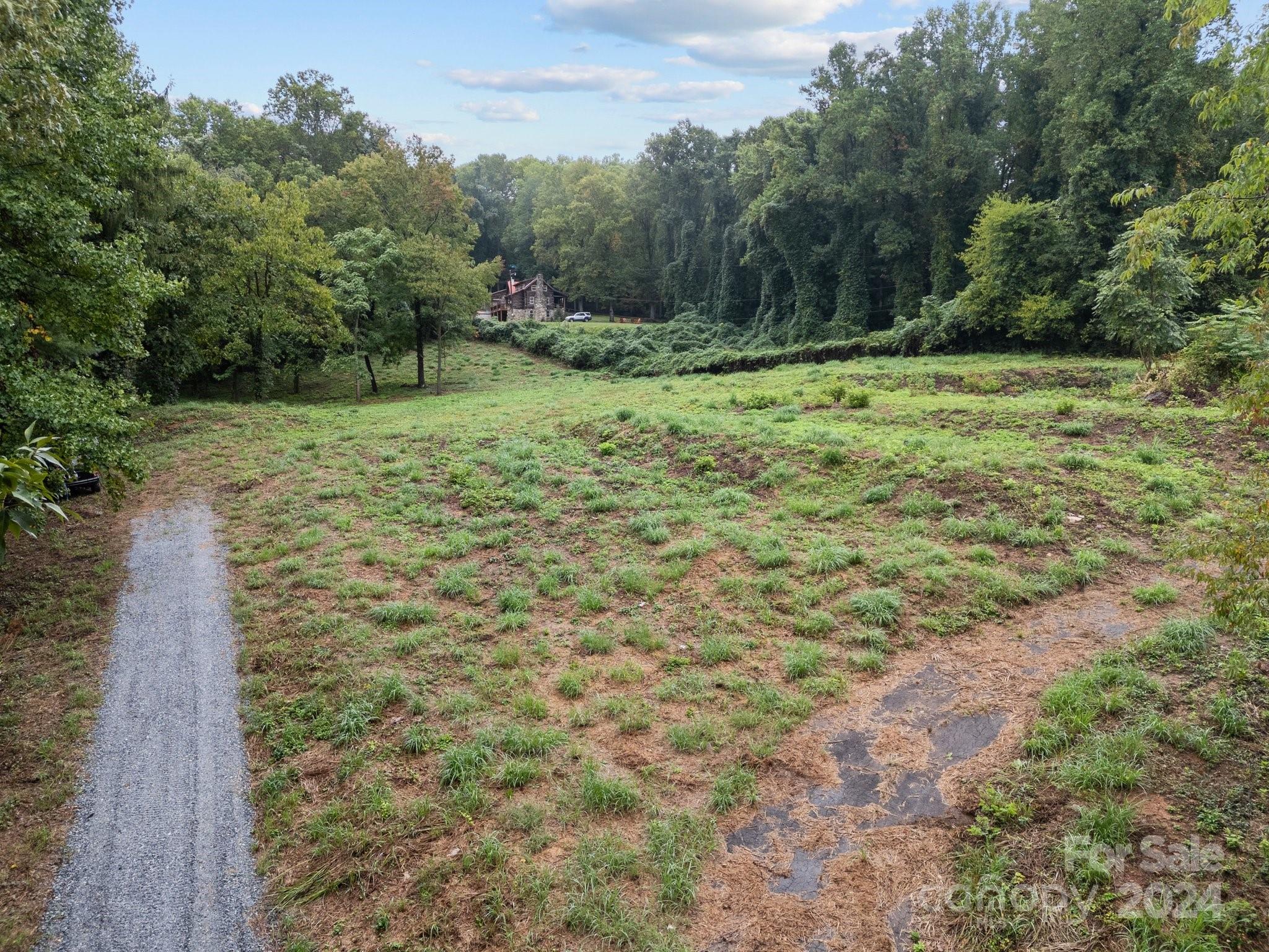 1945 Hendersonville Road